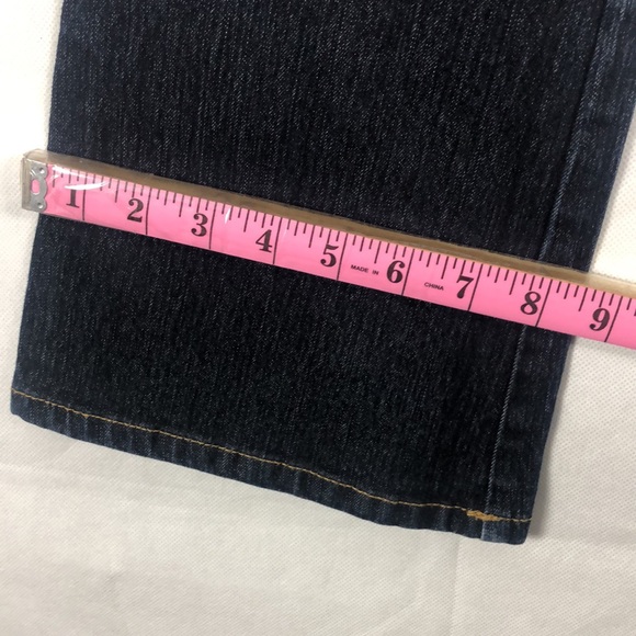 GLO - Picture 7 of 10